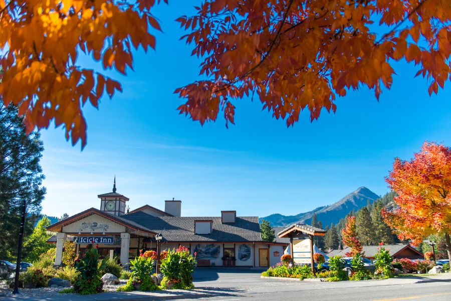 fall into leavenworth