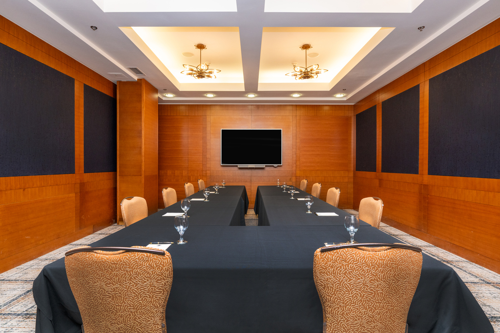 Baker Meeting Space U Shape Set Up