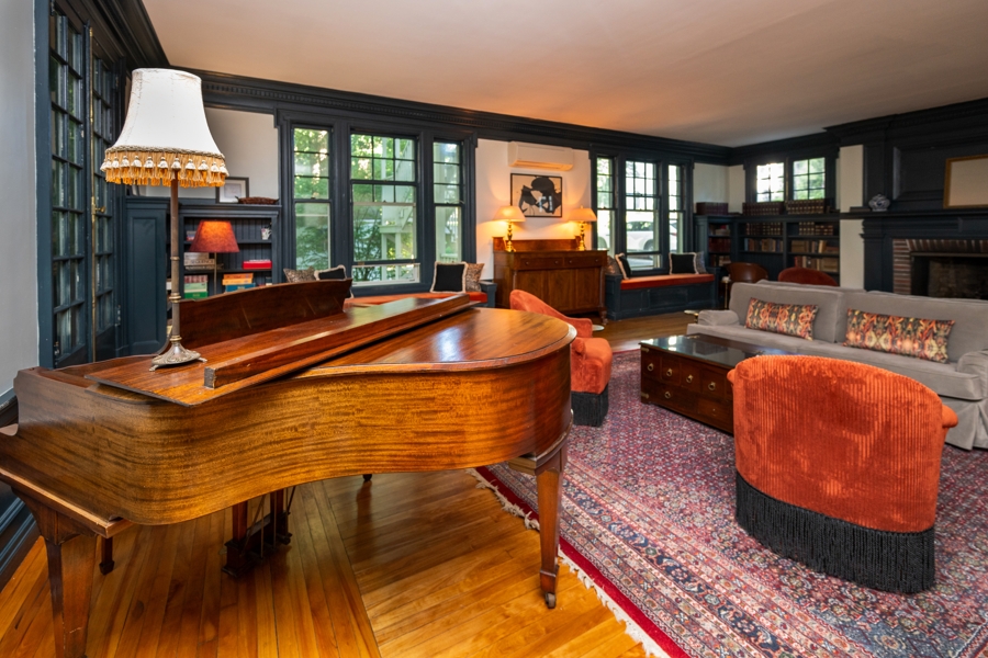 Dewey_Interiors_Library