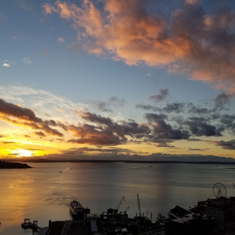 promo  djgceg smith tower sunset