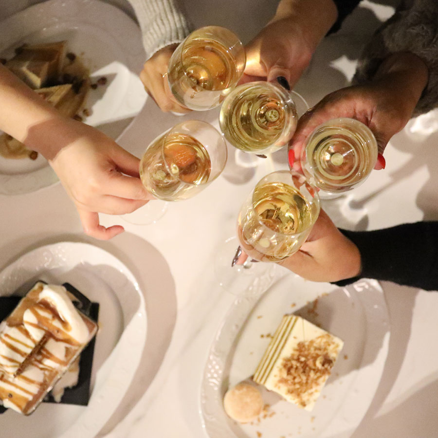 Cocktails + Wines