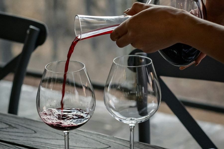 luke wines dinner